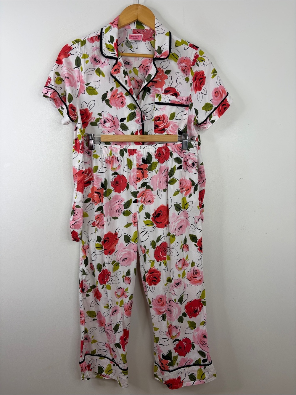 Kate Spade Pajamas Womens Small Pink White Floral Short Sleeve Capri Cotton PJs